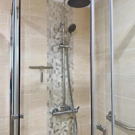 Au Charme De - Peaceful Place Near Disneyland Paris, Train Station Rer, Nature Ferienhaus *